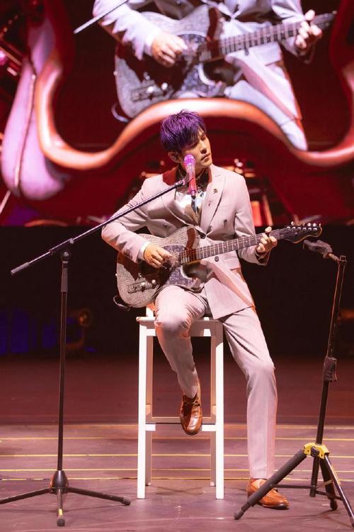 澳门研究生资料公开,和周杰伦山下智久合照与山下智久